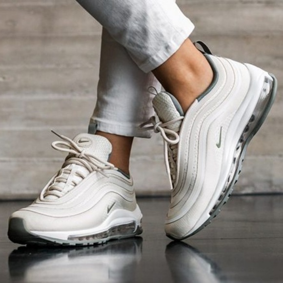 Mens Womens Sneakers Nike Air Max 97 Ultra 17 Triple black Mens Womens Sneakers Nike Air Max 97 Ultra 17 Triple black